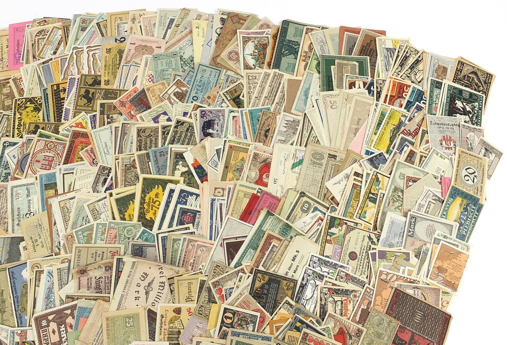 Extensive collection of early 20th century and later German banknotes - Image 5 of 12