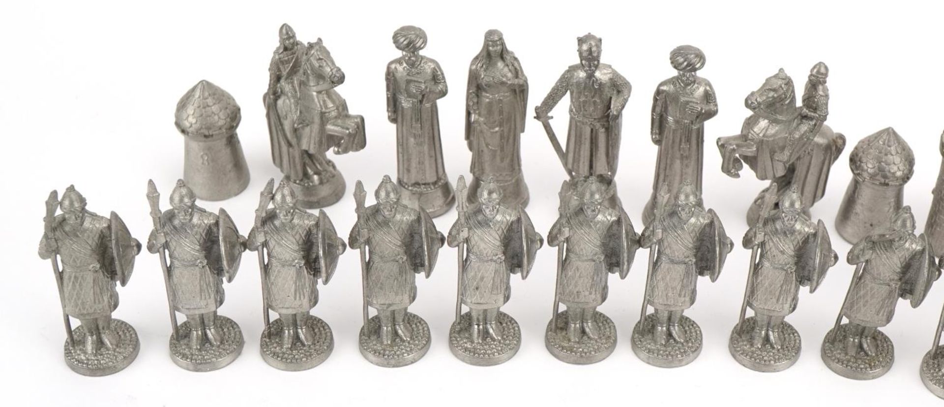 White metal medieval design chess set, the largest pieces 6.5cm high - Image 2 of 6