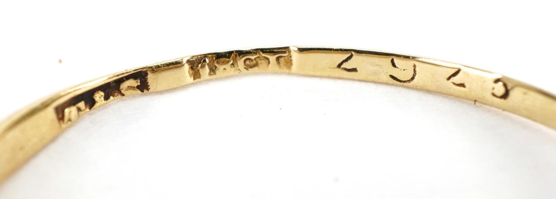 18ct gold white sapphire flower head ring, size K, 1.8g - Bild 3 aus 3