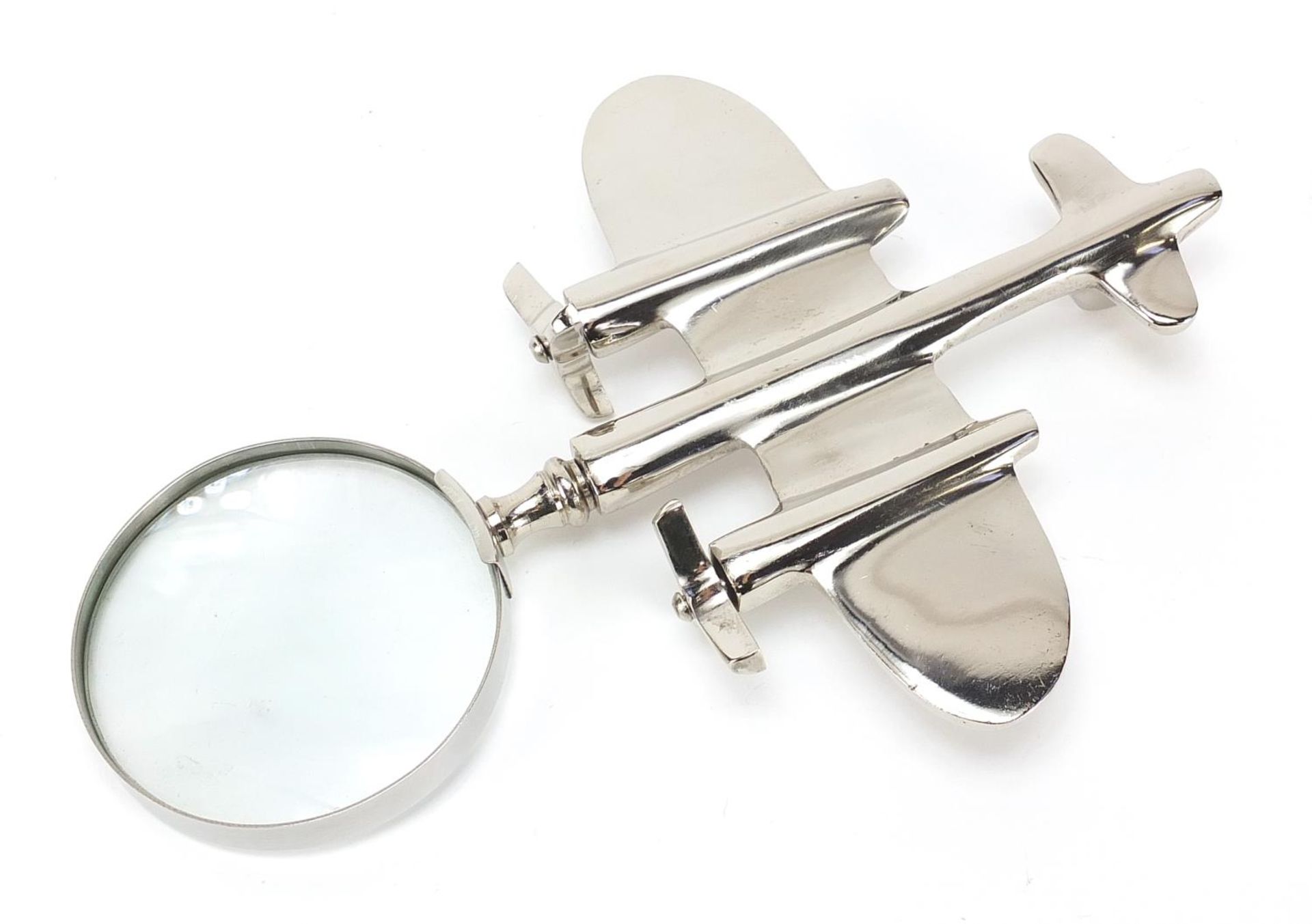 Novelty silver plated magnifying glass in the form of an aeroplane, 23.5cm in length - Bild 2 aus 2