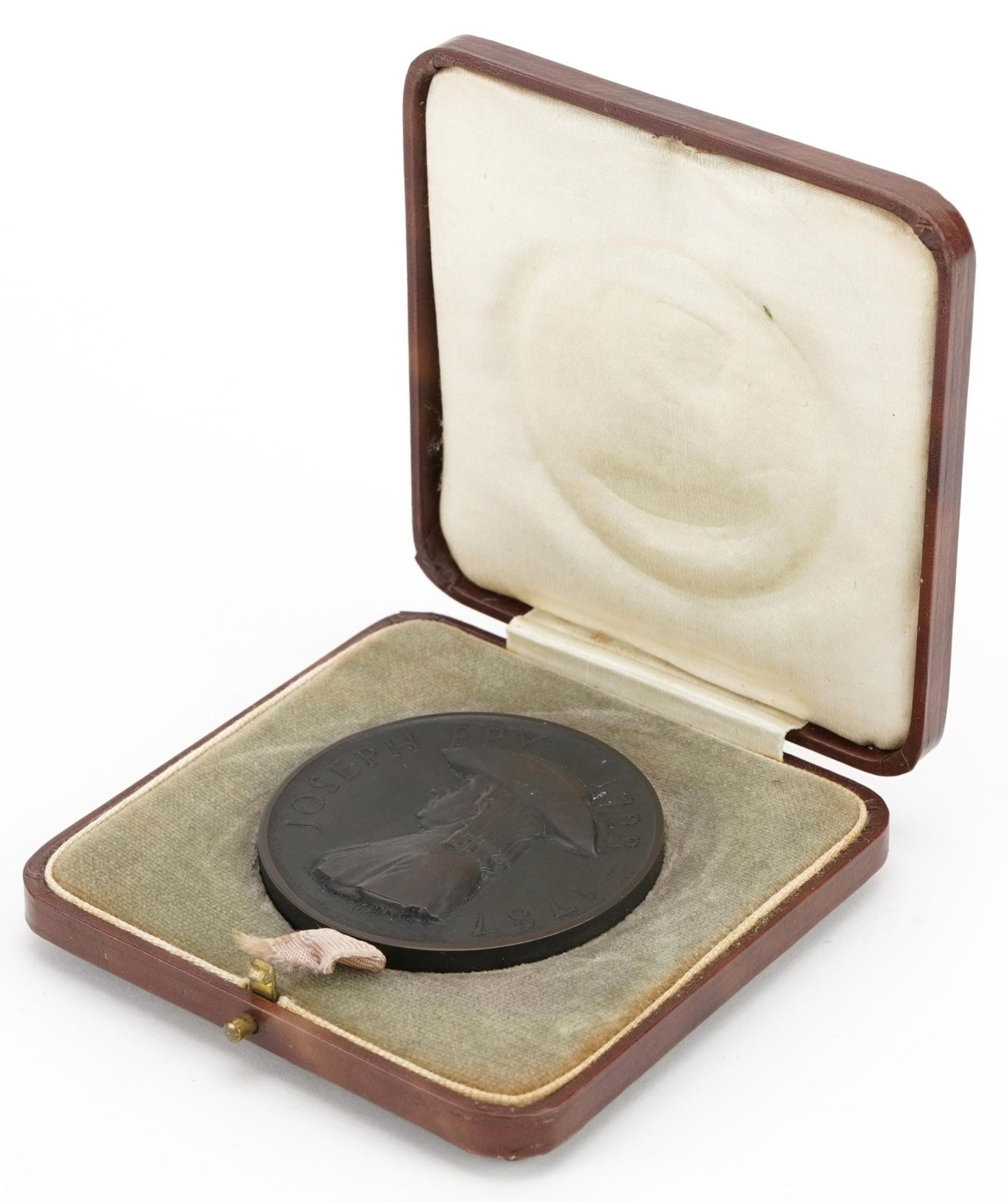 Joseph Fry, Bicentenary medal 1928 housed in a fitted case, 5cm in diameter