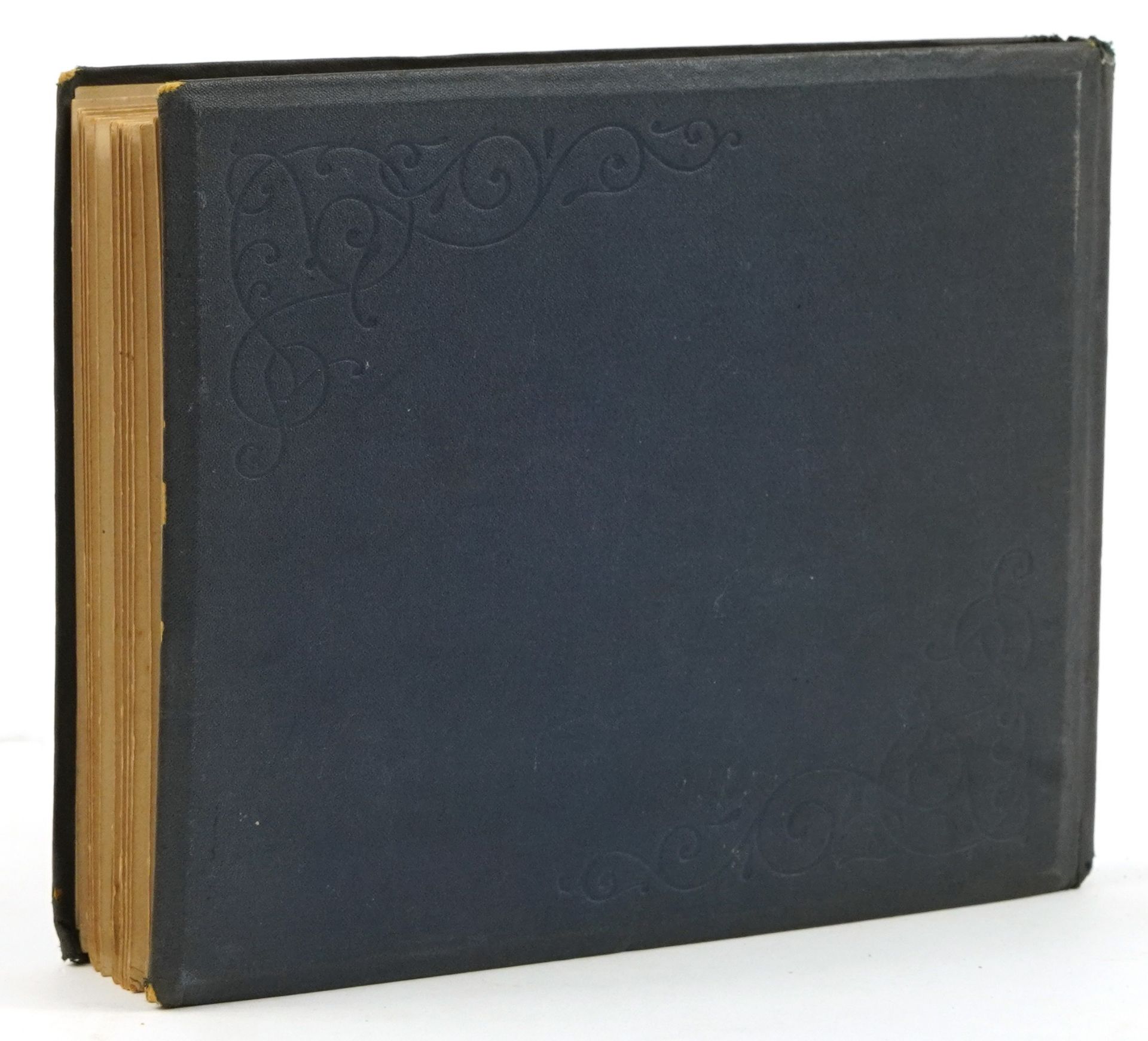 Ogden's photo album with photos including Lord Kitchener, Baden Power and theatrical actresses - Bild 10 aus 10