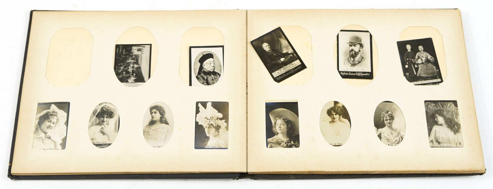 Ogden's photo album with photos including Lord Kitchener, Baden Power and theatrical actresses - Bild 4 aus 10