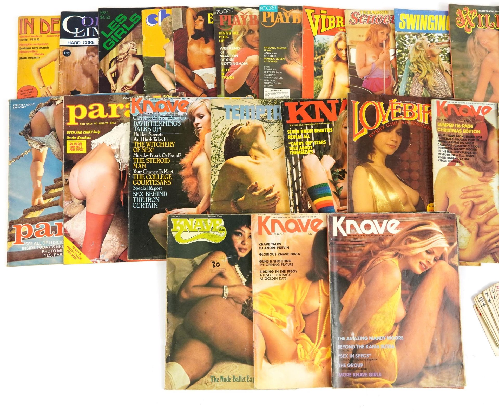 Collection of vintage adult erotic magazines including Play Birds, Fantasy, Parade, Wild Cats and - Bild 2 aus 3