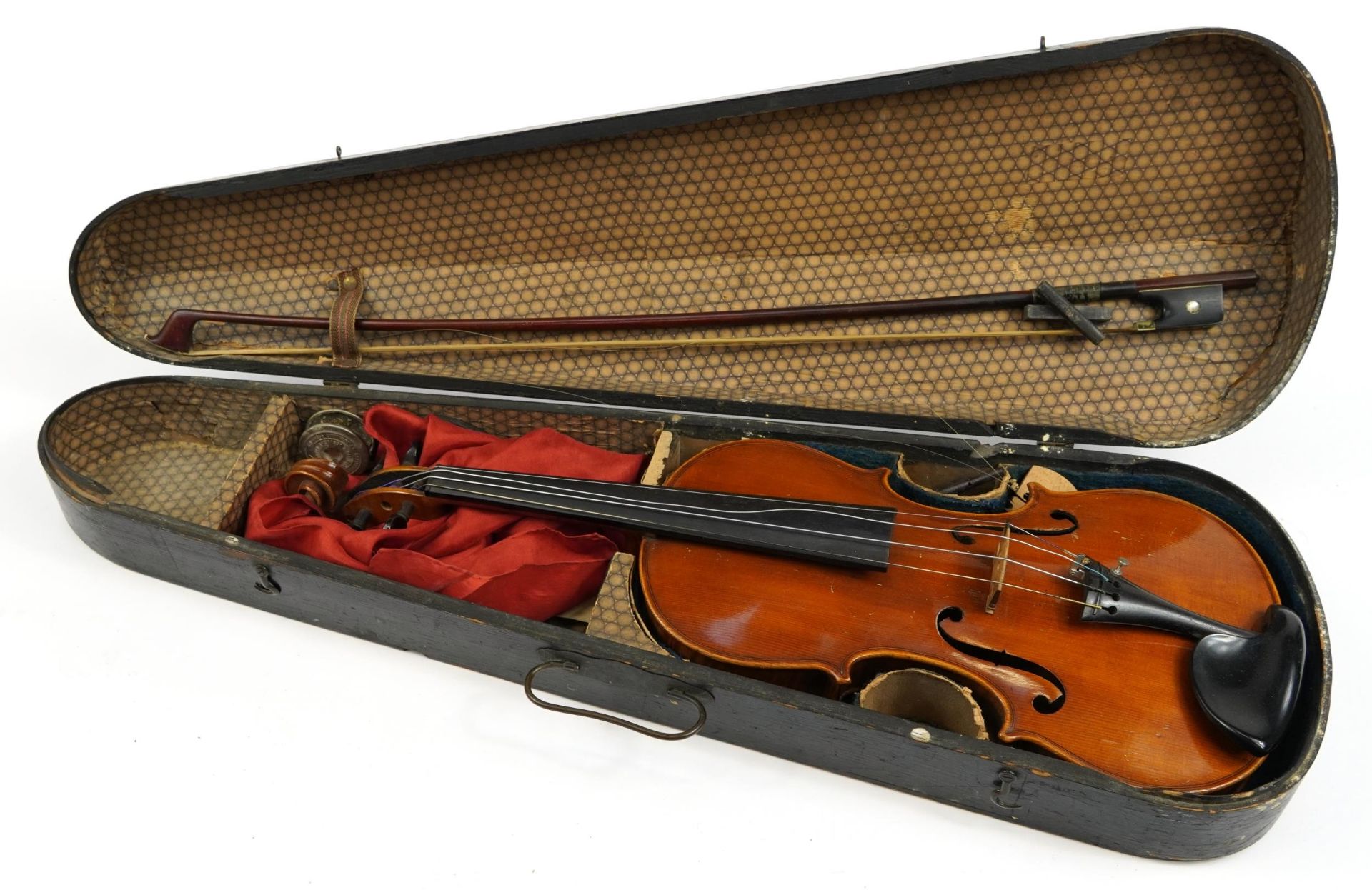 Old wooden violin and bow with case, the violin bearing an Antonius Stradivarius paper label, the - Bild 4 aus 6