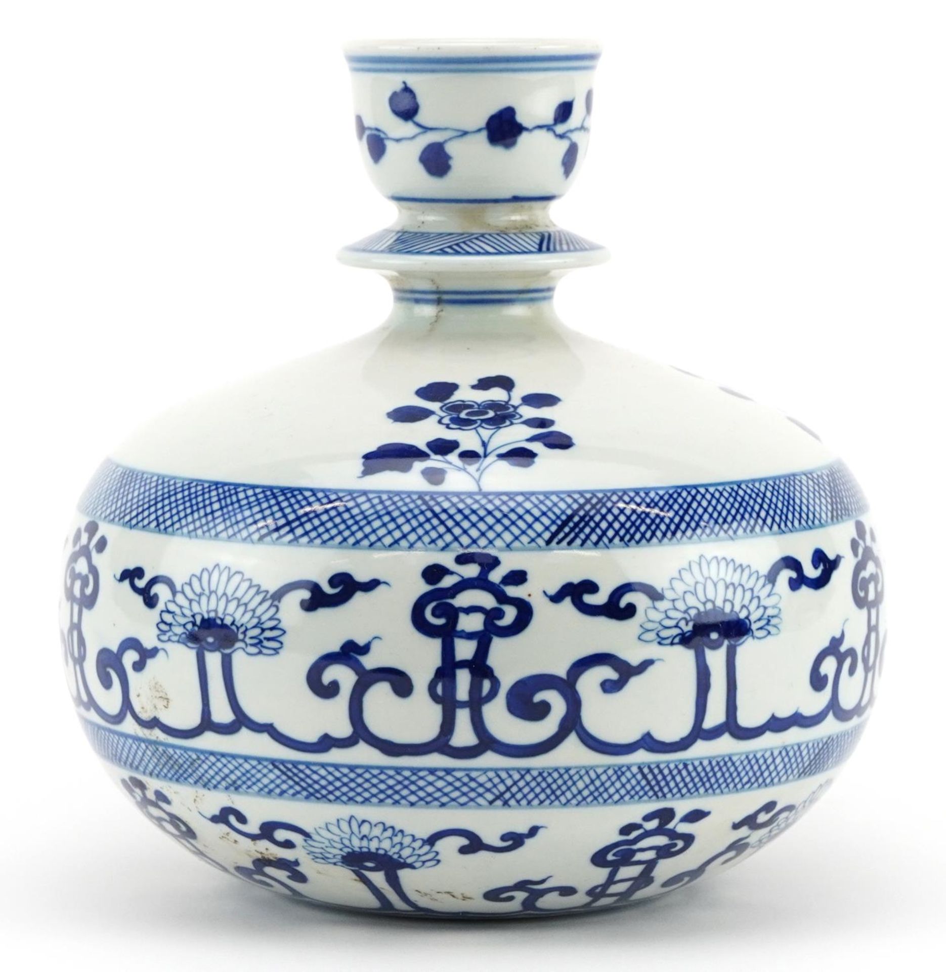 Chinese Islamic blue and white porcelain hookah base hand painted with flowers, 20.5cm high