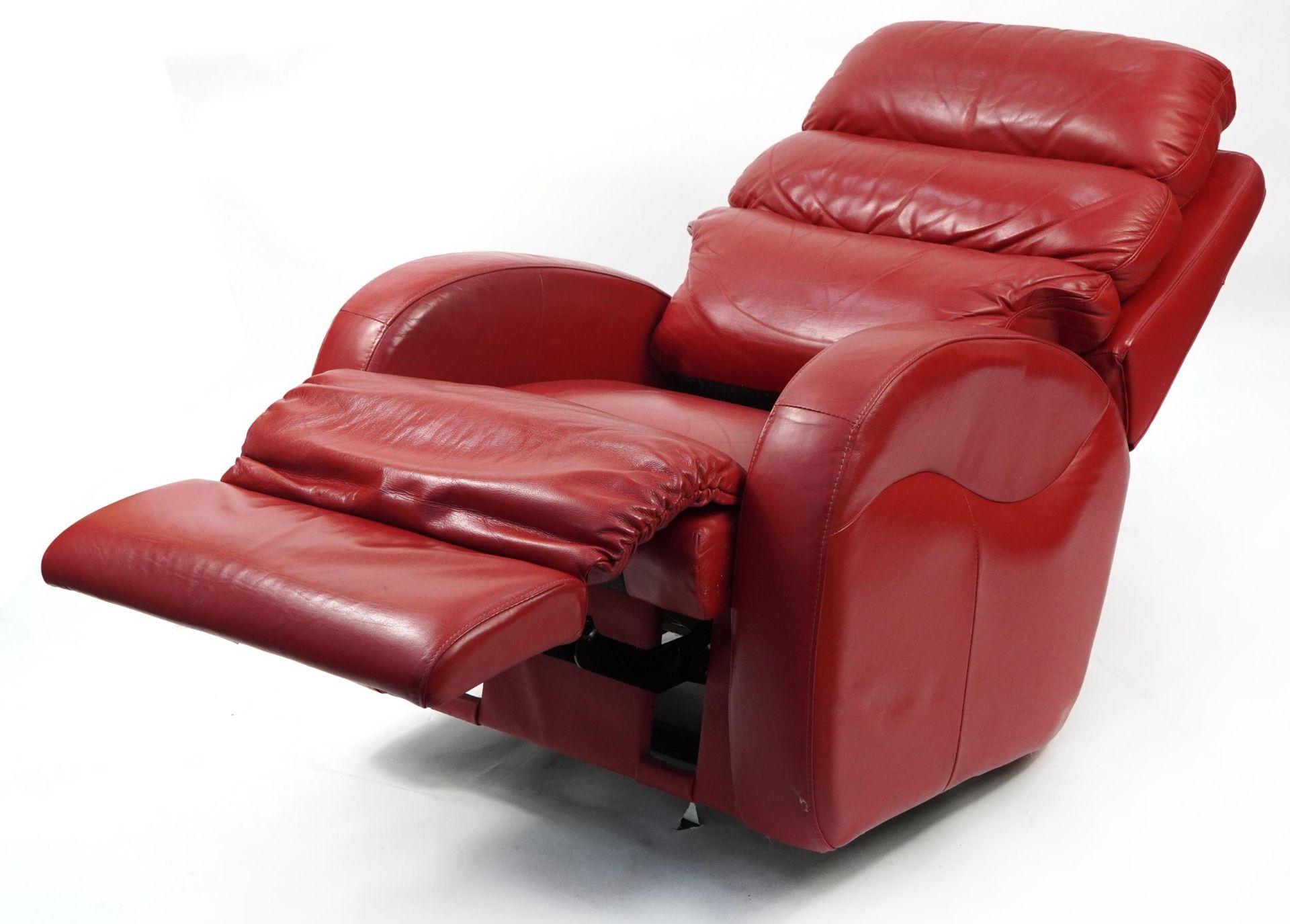 La-Z-Boy, contemporary red leather reclining armchair, 100cm high - Image 2 of 5