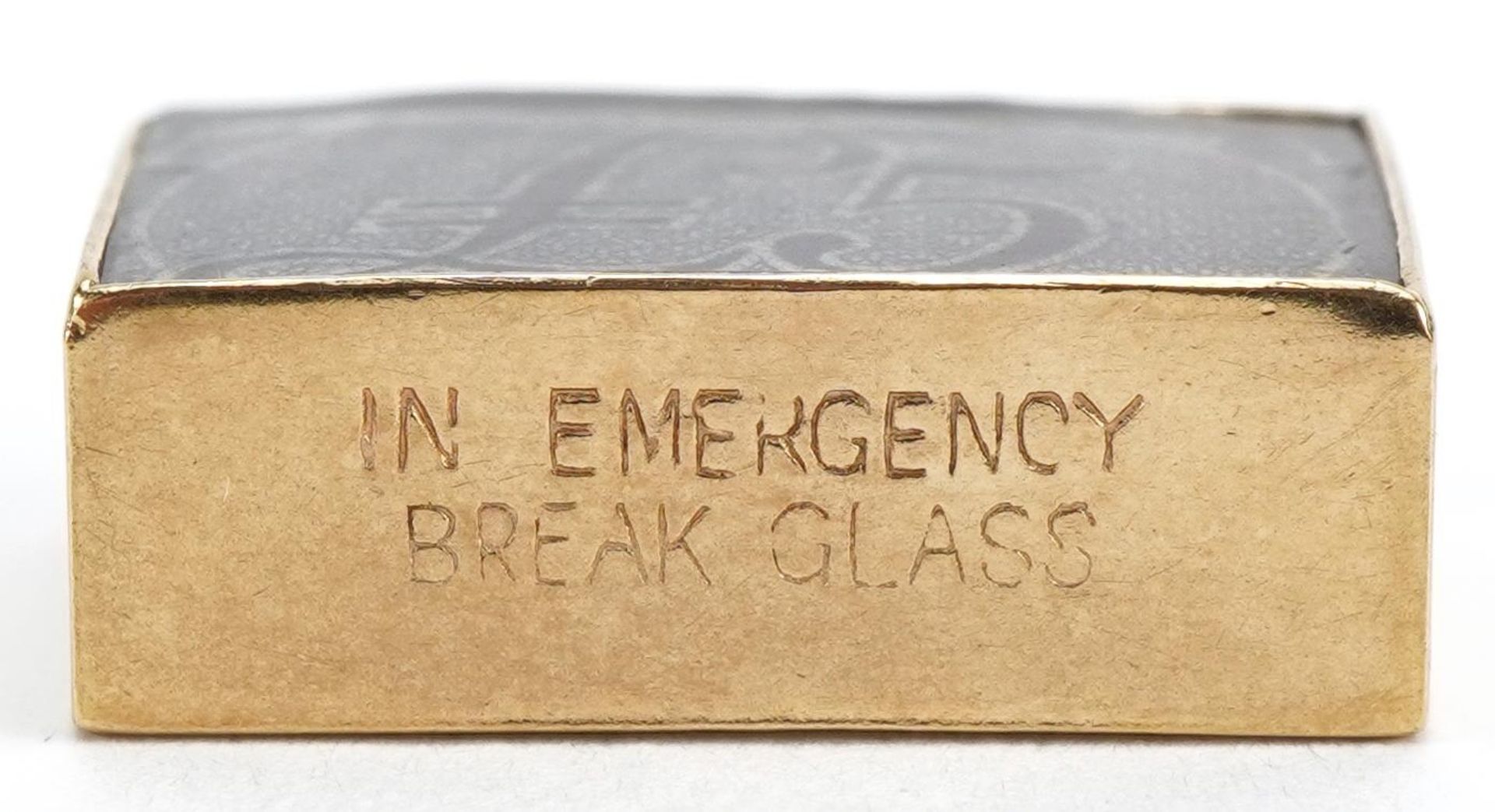 9ct gold emergency five pound note charm, 1.9cm wide, 2.7g - Bild 3 aus 4