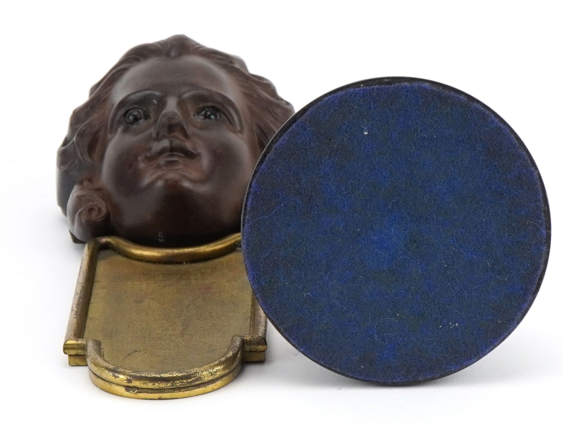 Gilt metal and black slate desk weight with a bust of a bearded man and a French style maiden head - Image 3 of 3