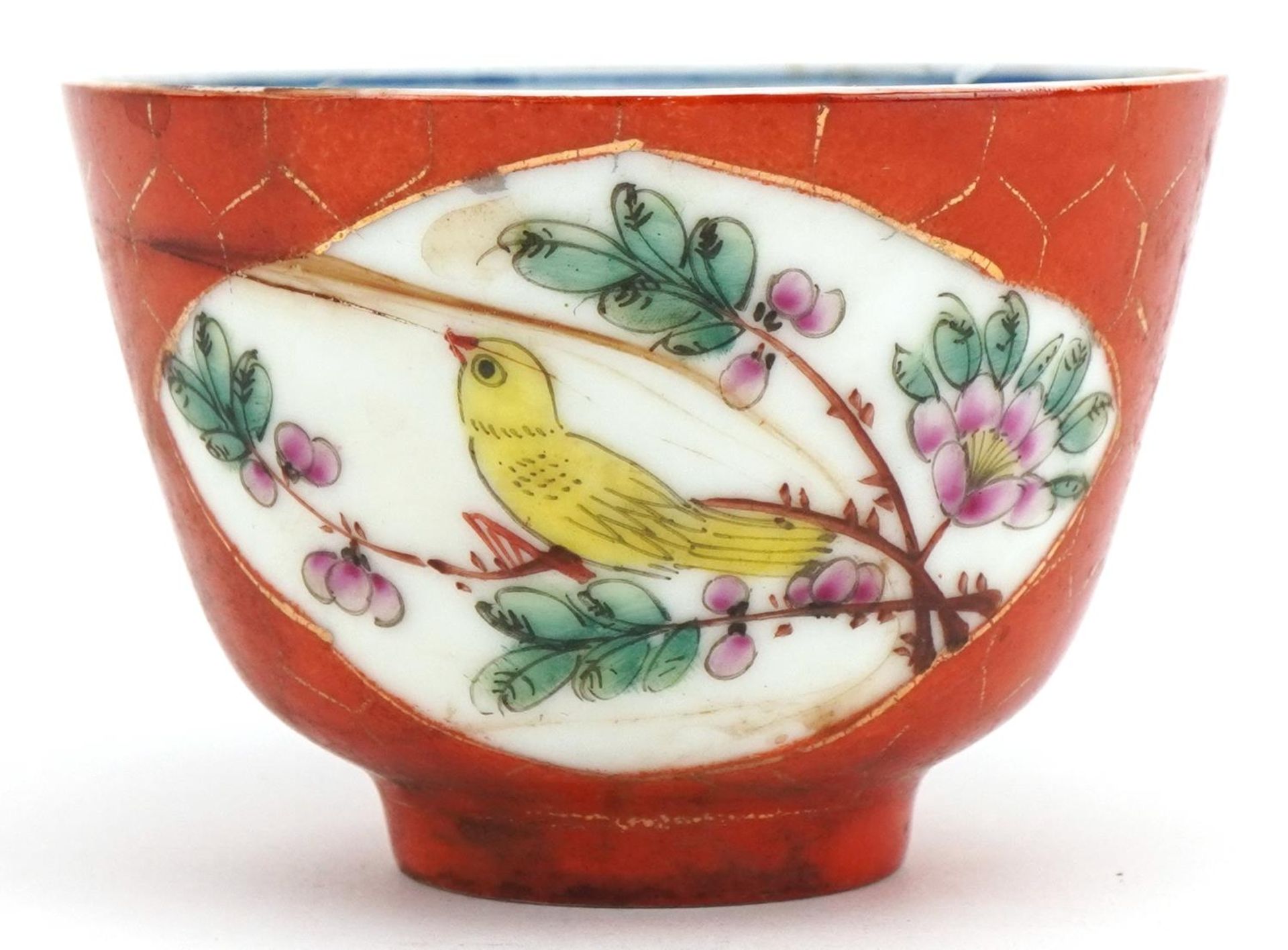 Chinese porcelain iron red ground tea bowl hand painted in the famille rose palette with birds - Image 2 of 4