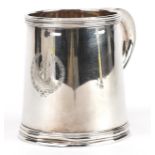 Edward Barnard & Sons Ltd, Elizabeth II silver tankard, London 1950, 8.5cm high, 198.5g