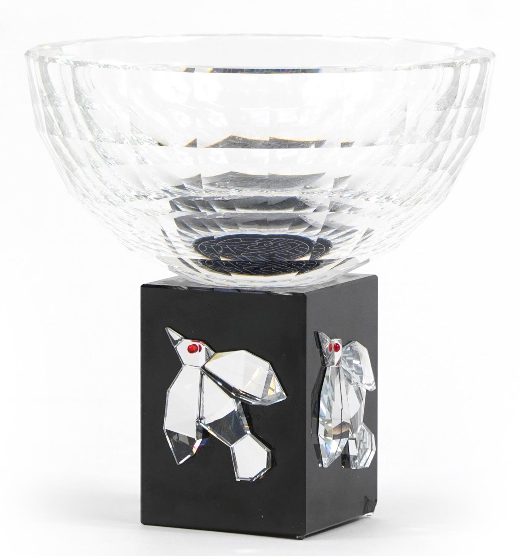 Kazumasa Nagai for Swarovski Selection, WA Crystal bowl on stand decorated with birds, with box, - Image 2 of 5