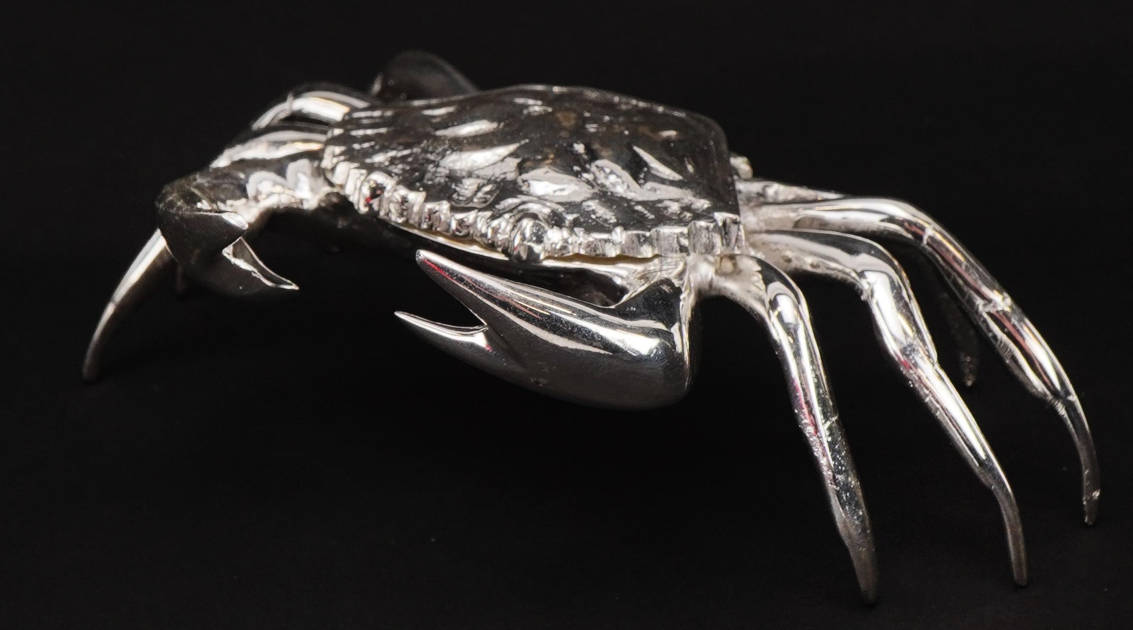 Novelty silver plated trinket box in the form of a crab, 12cm wide