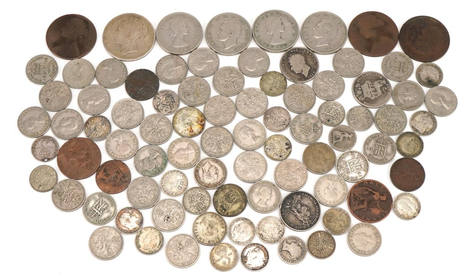 Victorian and later British coinage including half crowns and sixpences, 280.0g