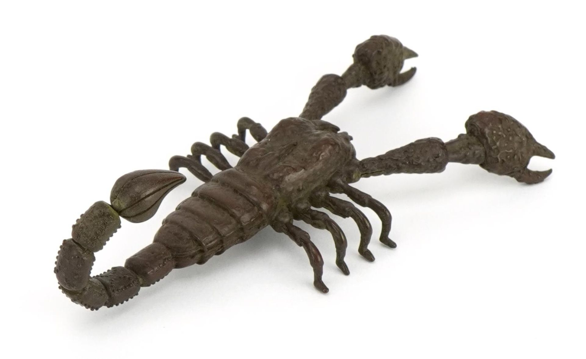 Japanese patinated bronze scorpion with articulated claws and tail, 9cm in length - Image 2 of 3