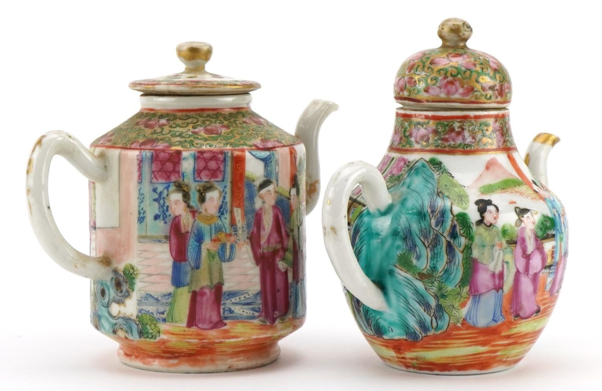 Two Chinese Canton porcelain teapots hand painted with figures and flowers, the largest 13.5cm in - Bild 2 aus 3