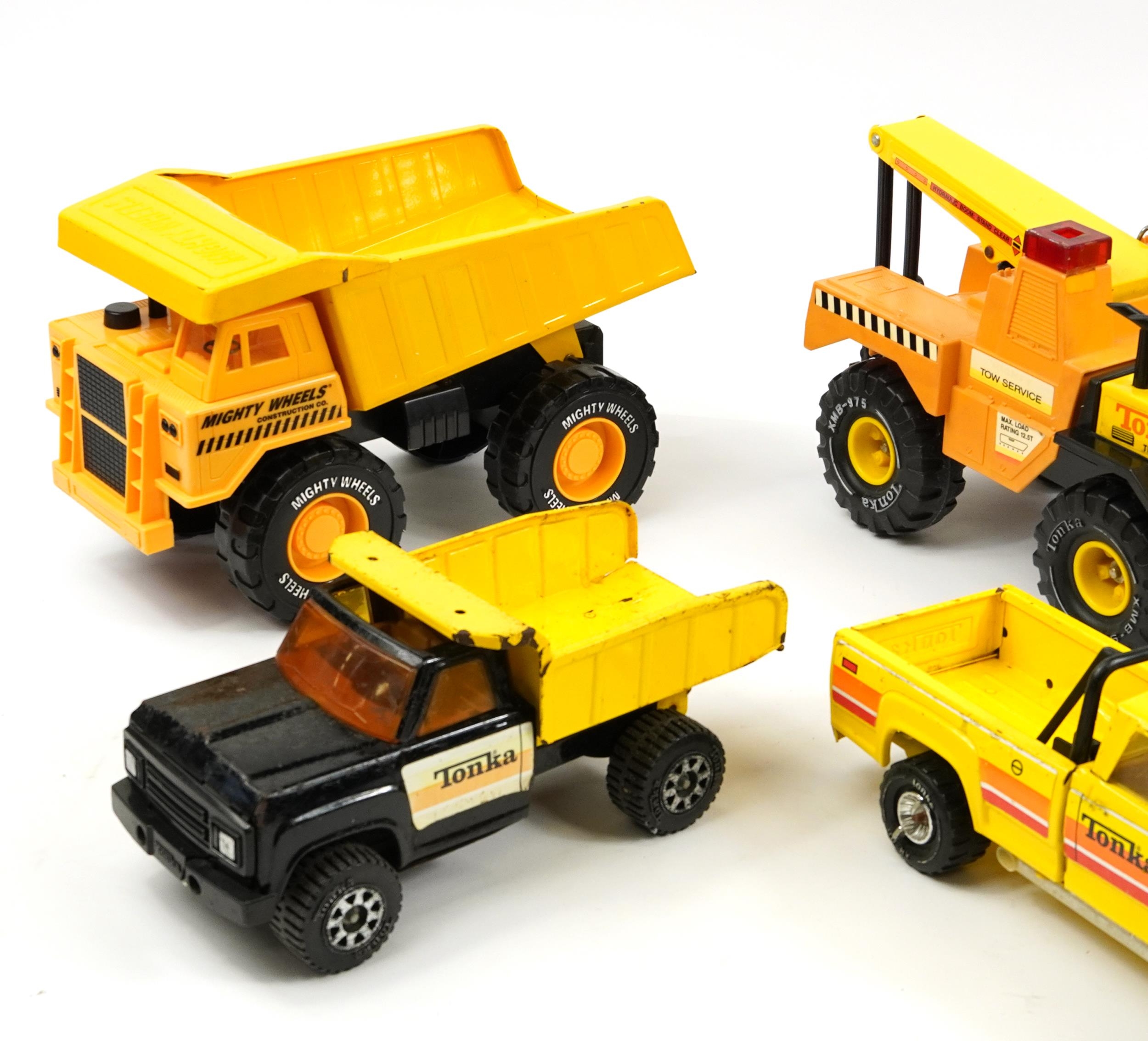 Six vintage tinplate construction vehicles including Tonka, the largest 65cm high - Image 2 of 3