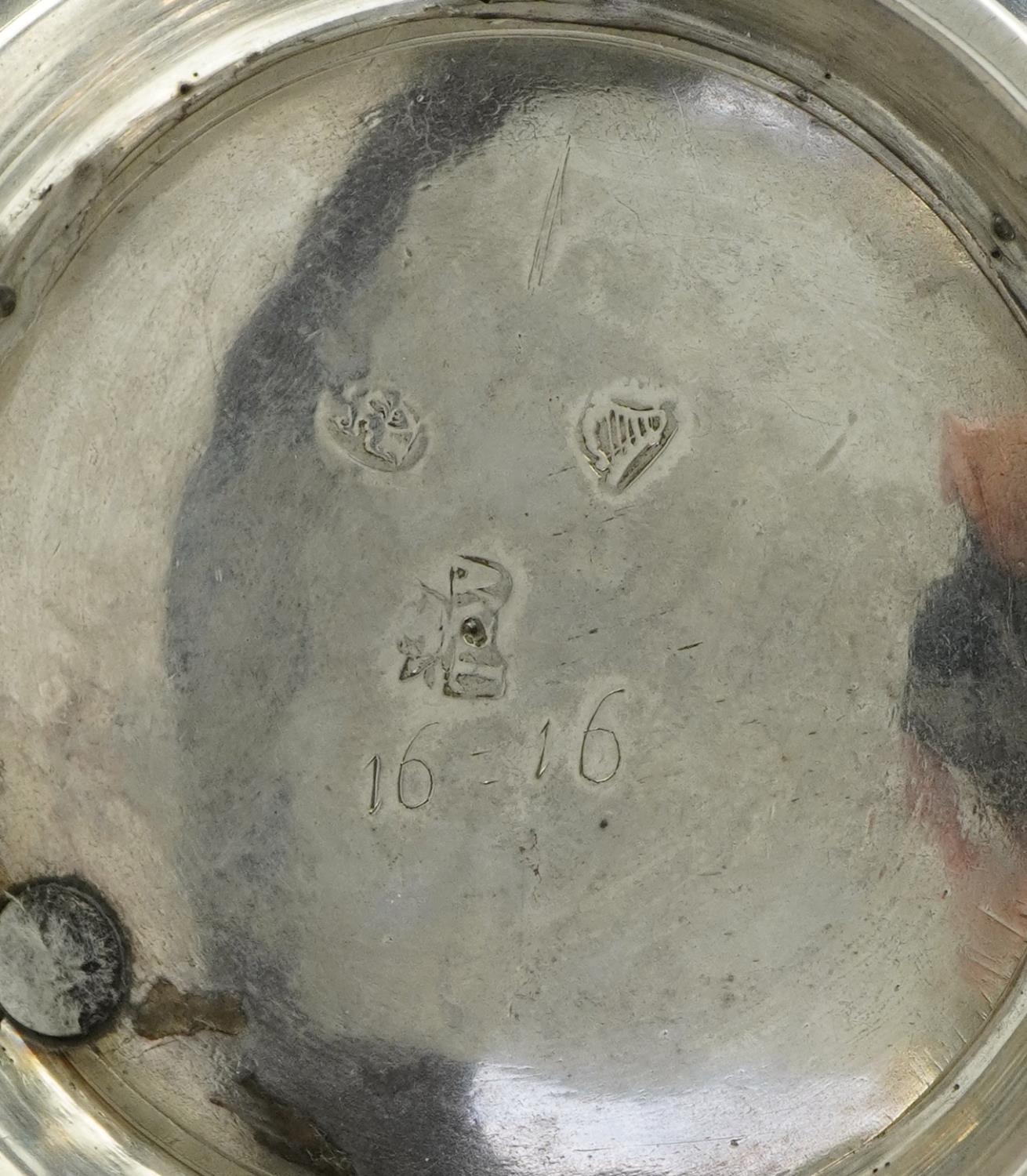 Thomas Walker, second quarter 18th century Irish silver footed bowl engraved with a heraldic - Image 4 of 4
