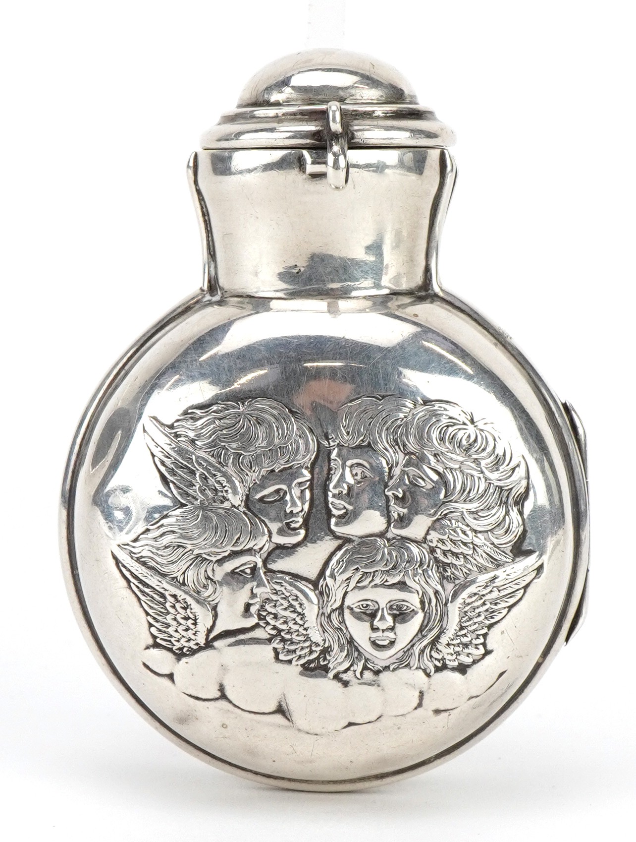 Deakin & Francis Ltd, Victorian silver scent bottle case embossed with cherubs, housing a brown