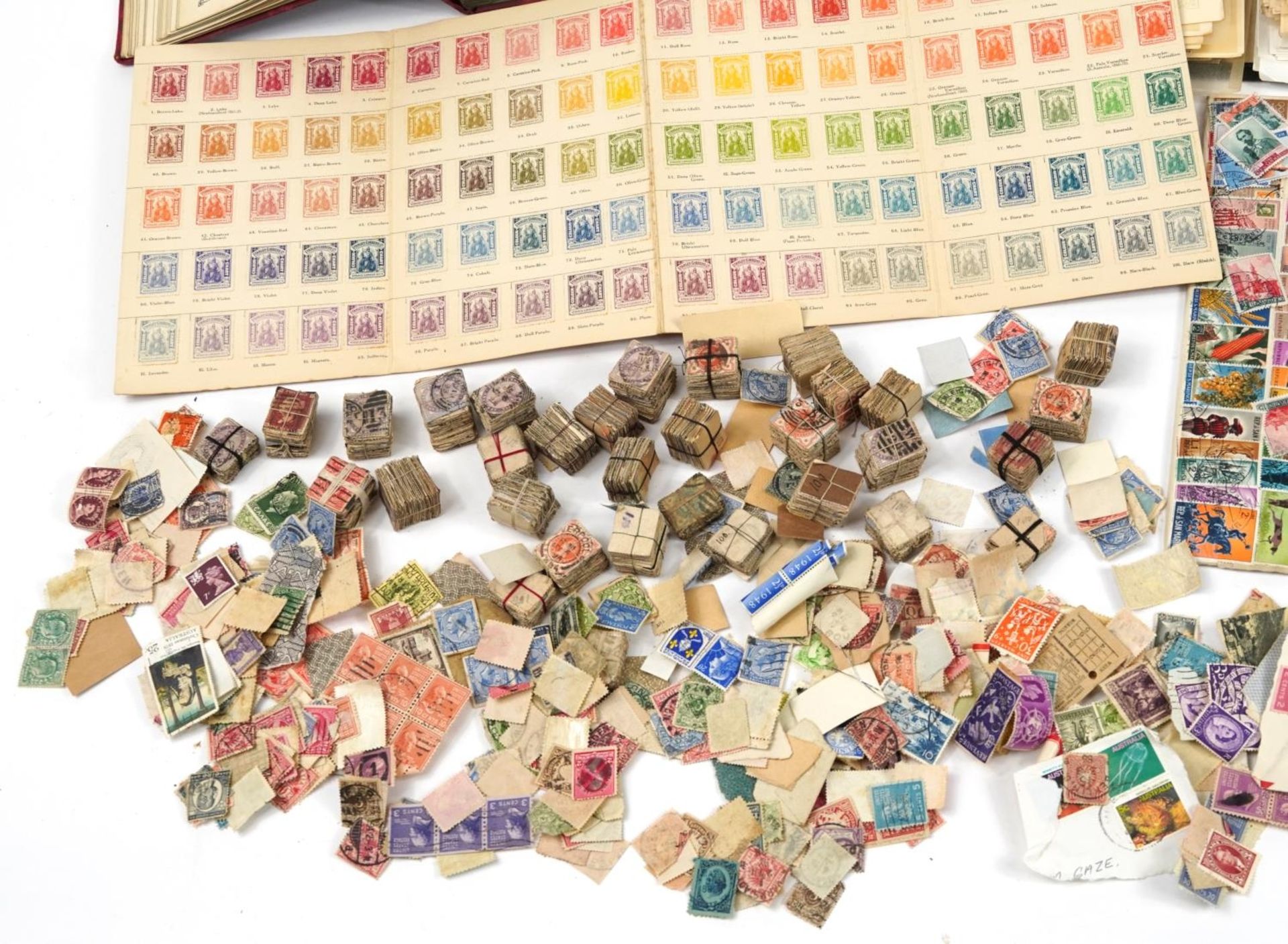 Collection of antique and later world stamps, some arranged in albums - Image 4 of 19
