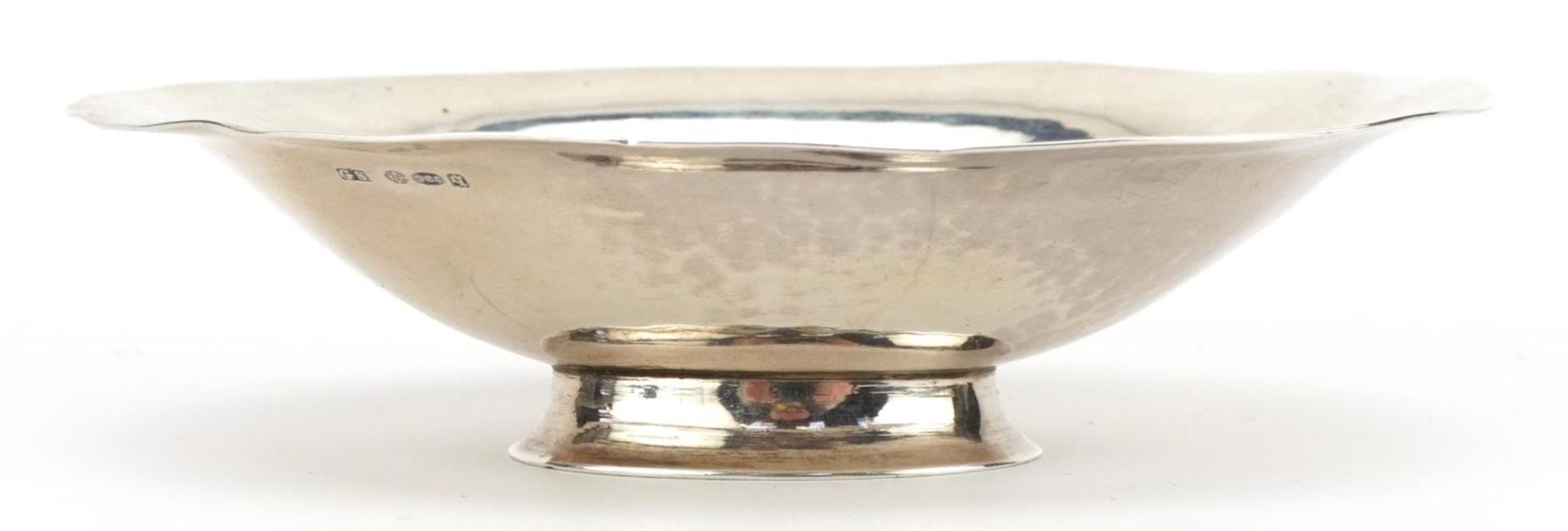 Georg Jensen, Danish 925S sterling silver sugar dish numbered 568, 10cm wide, 41.5g - Image 2 of 5