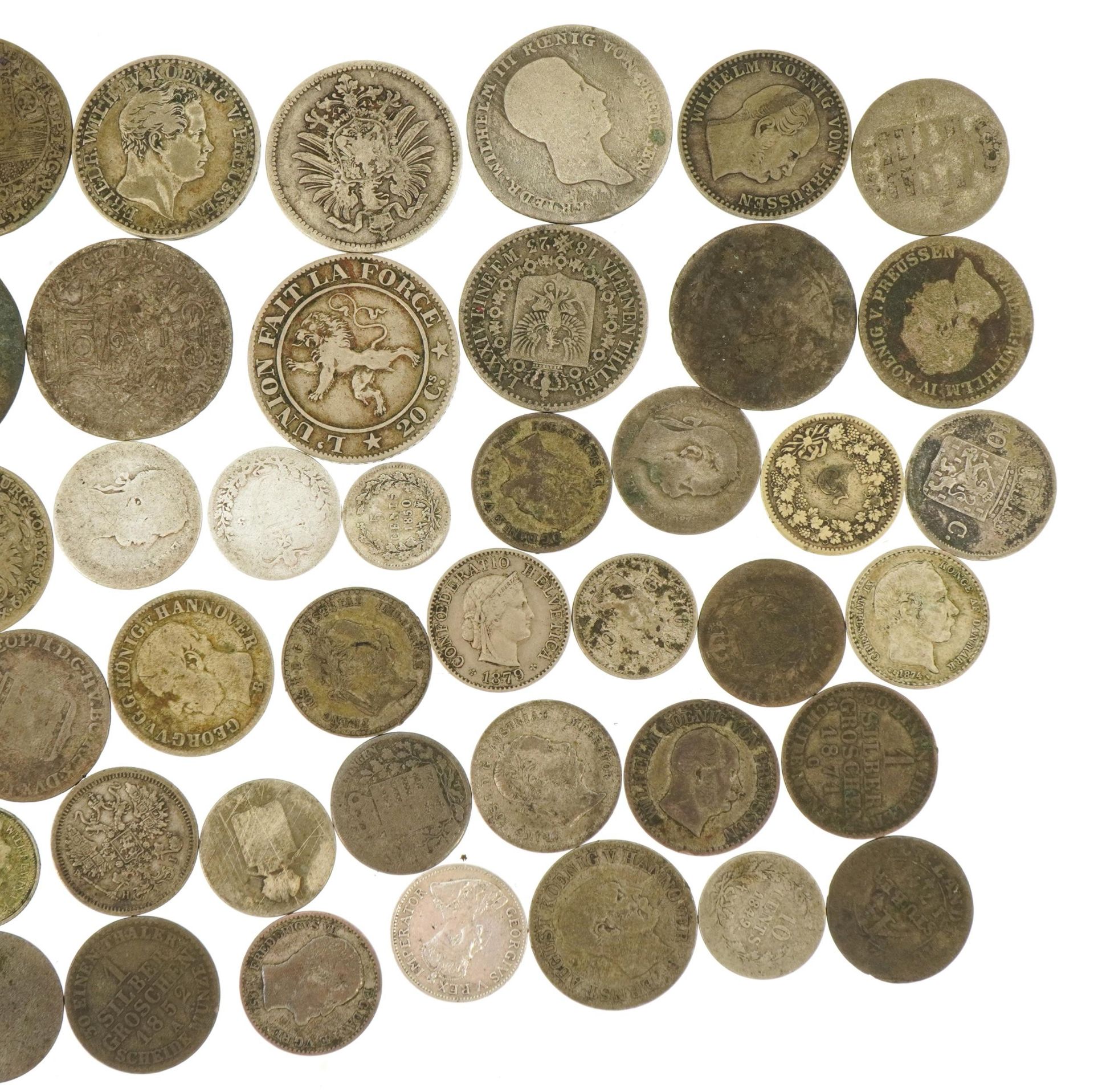Victorian and later coinage including Gothic florin, half crown and shillings, 126.0g - Bild 3 aus 5