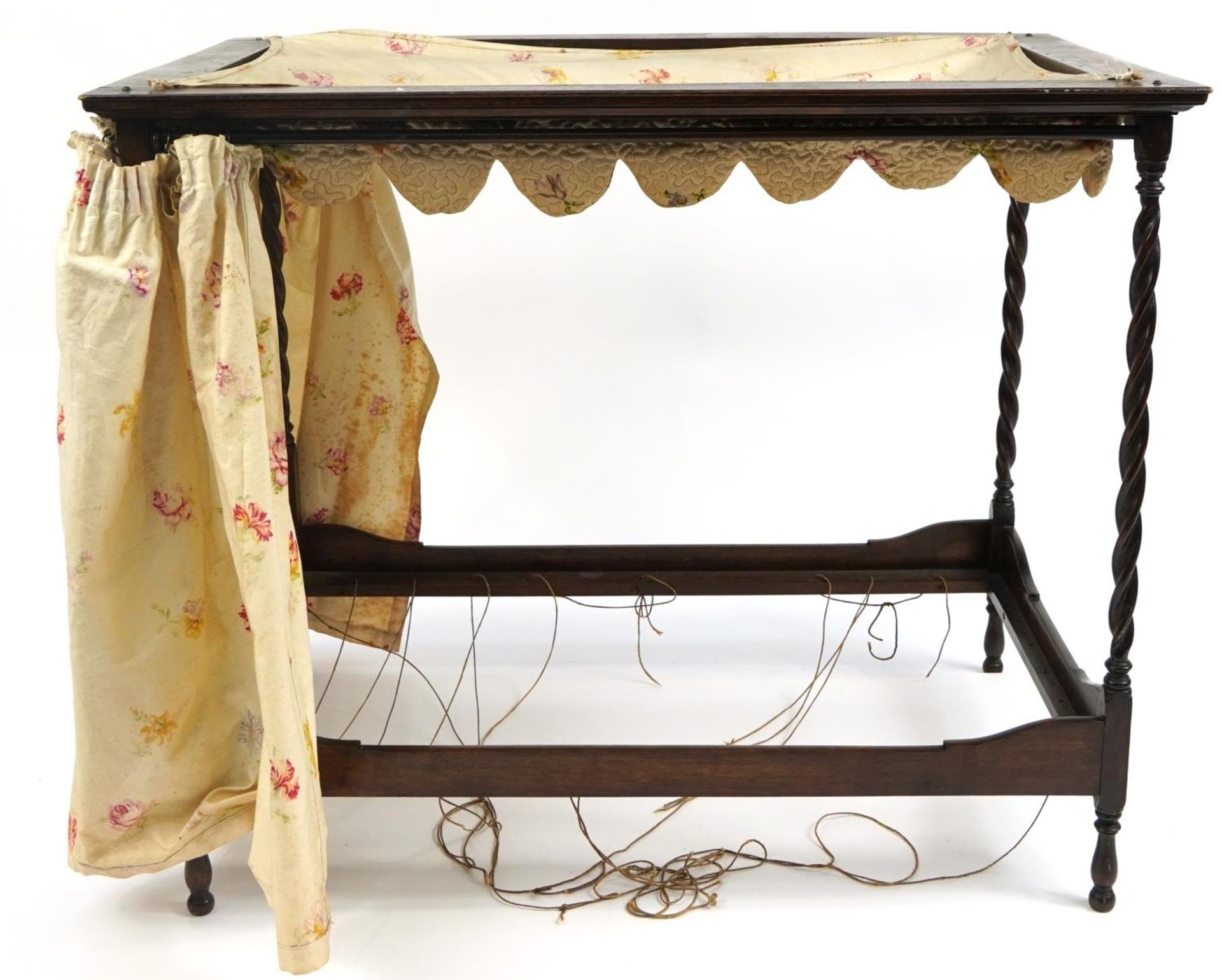 Antique mahogany barley twist four poster apprentice doll's bed, 59cm H x 70cm W x 44cm D - Image 3 of 3