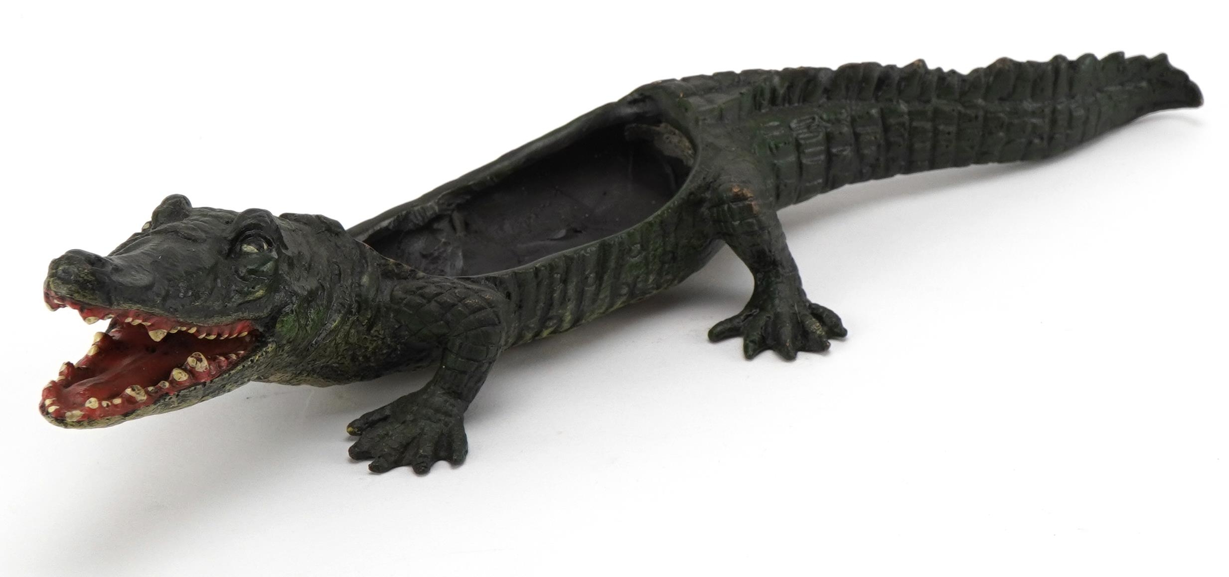 Cold painted bronze crocodile in the manner of Franz Xaver Bergmann, 22cm in length