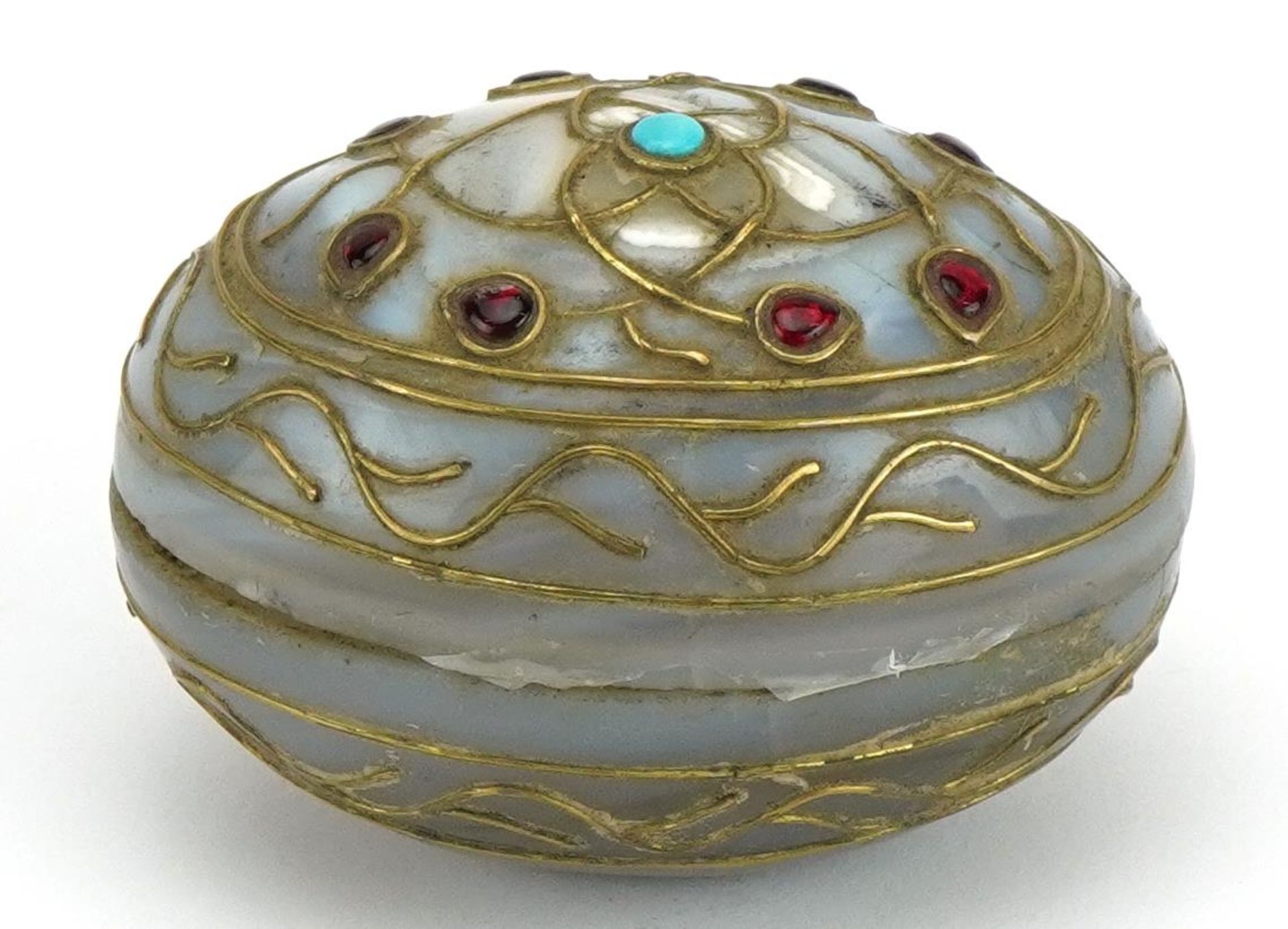 Islamic agate egg shaped box and cover inlaid with stone and metal inlay, 6cm in length - Image 3 of 4