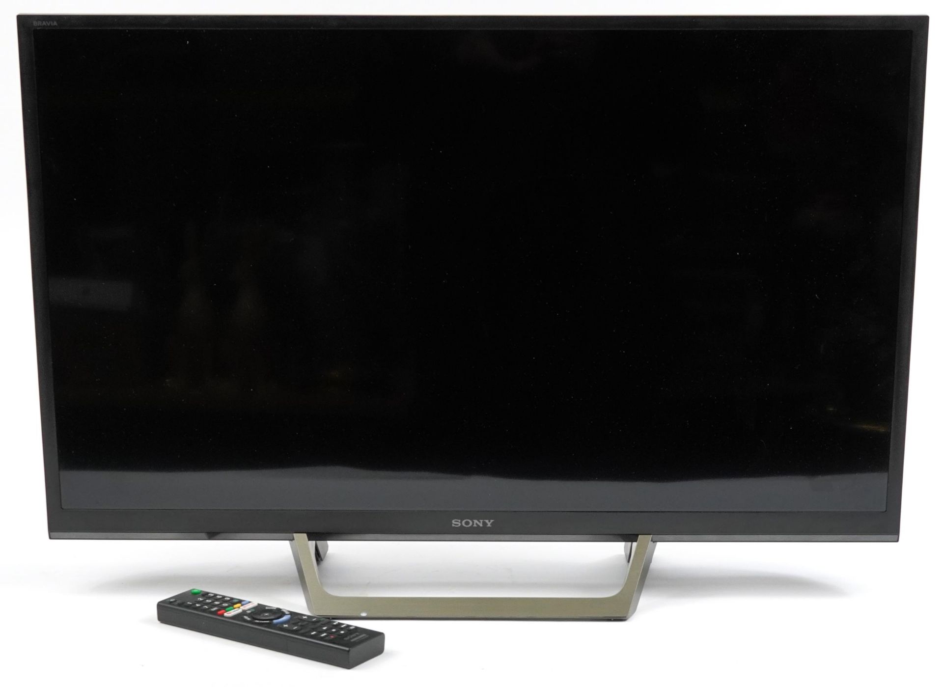 Sony 32 inch LED television with remote, model KDL-32WE613