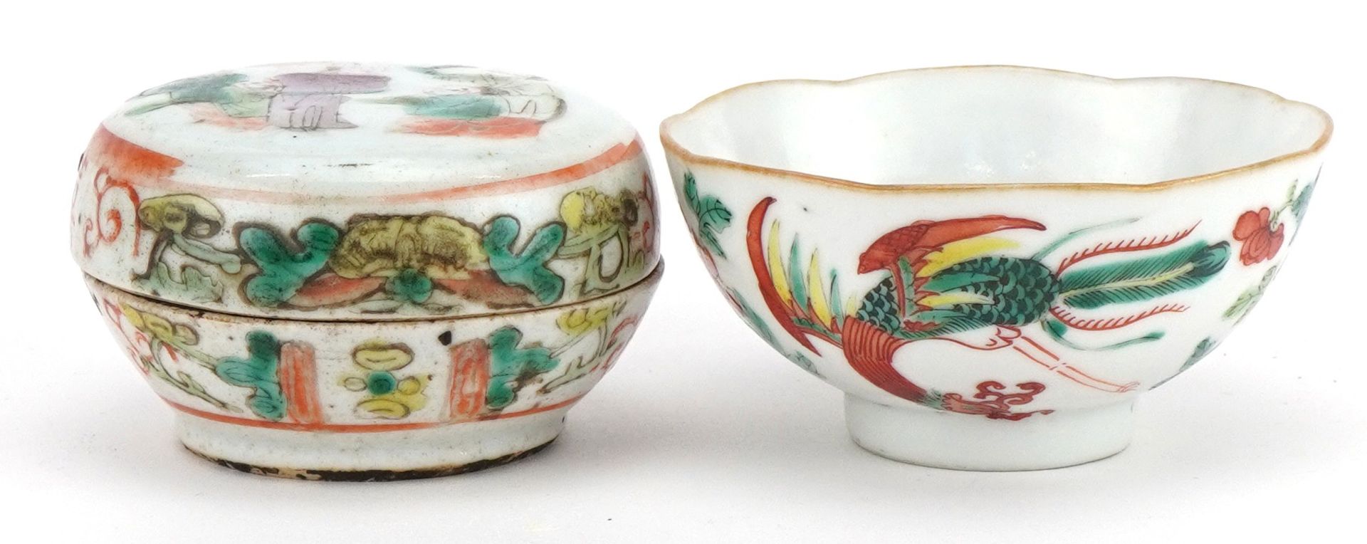 Chinese porcelain bowl hand painted with phoenixes and a bun box and cover, the largest 9cm in