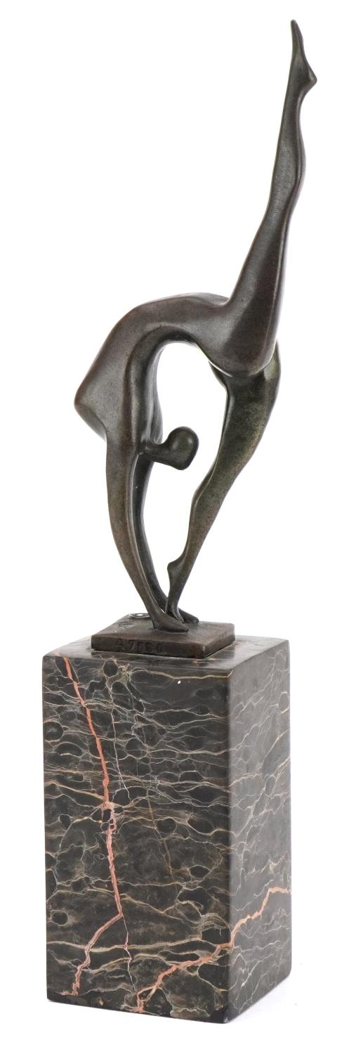 After Miguel Fernando Lopez (Milo), bronze study of a nude female dancer raised on a marble plinth - Image 2 of 5