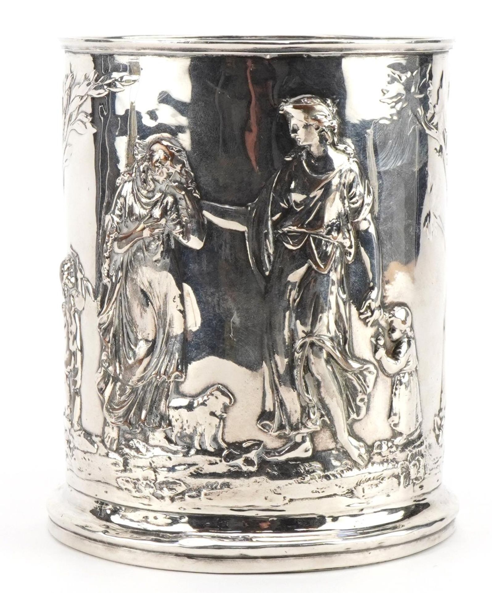 Manner of Elkington & Co, silver plated tankard decorated in relief with classical figures, - Bild 2 aus 5