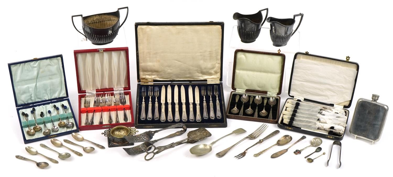 Silver and silver plated items including a set of six silver handled knives