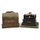 Thomas Edison oak cased Gem phonograph, serial number G95823, 23.5cm wide