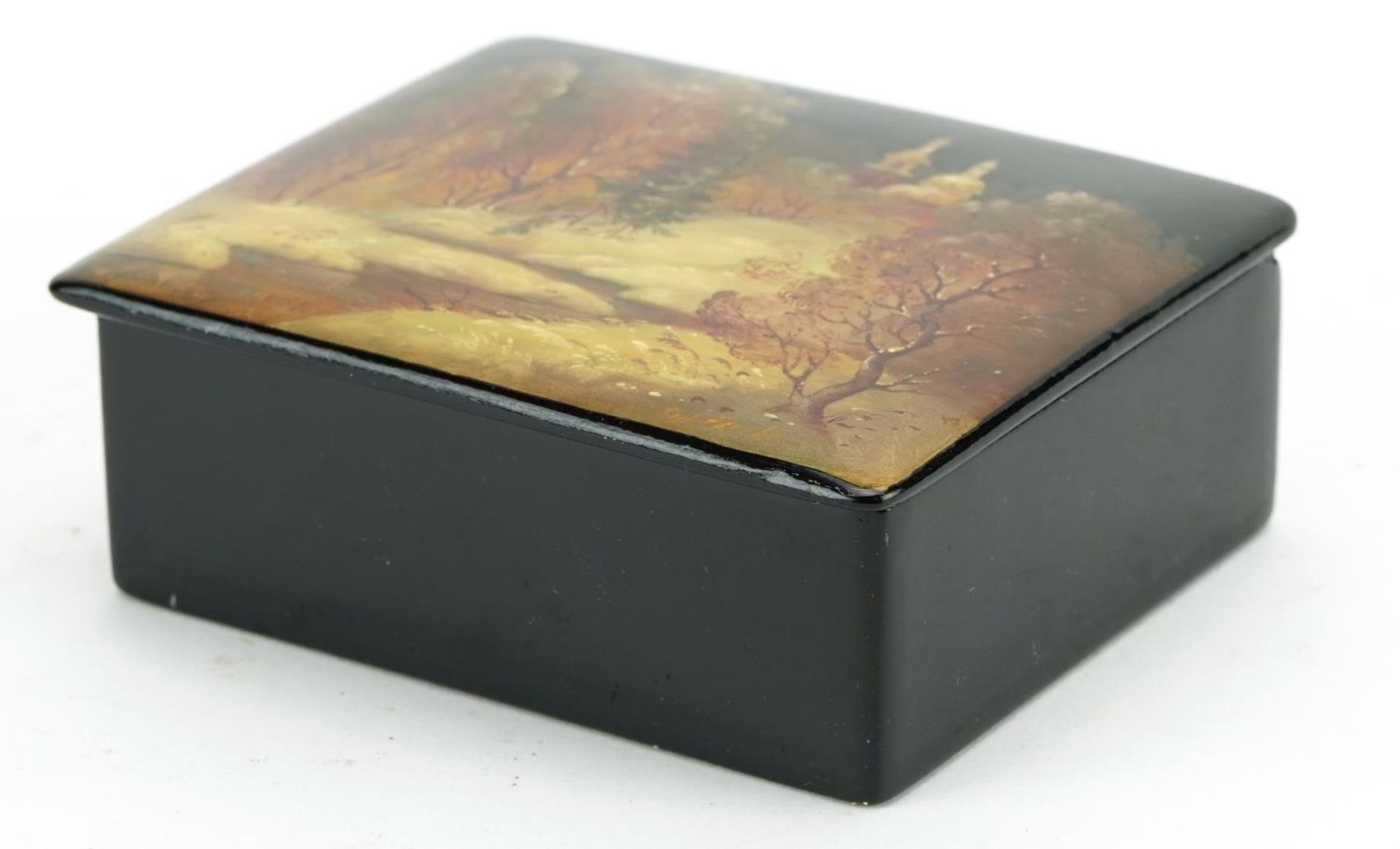 Russian lacquered casket with box and hinged lid, hand painted with a snowy landscape, - Image 2 of 6