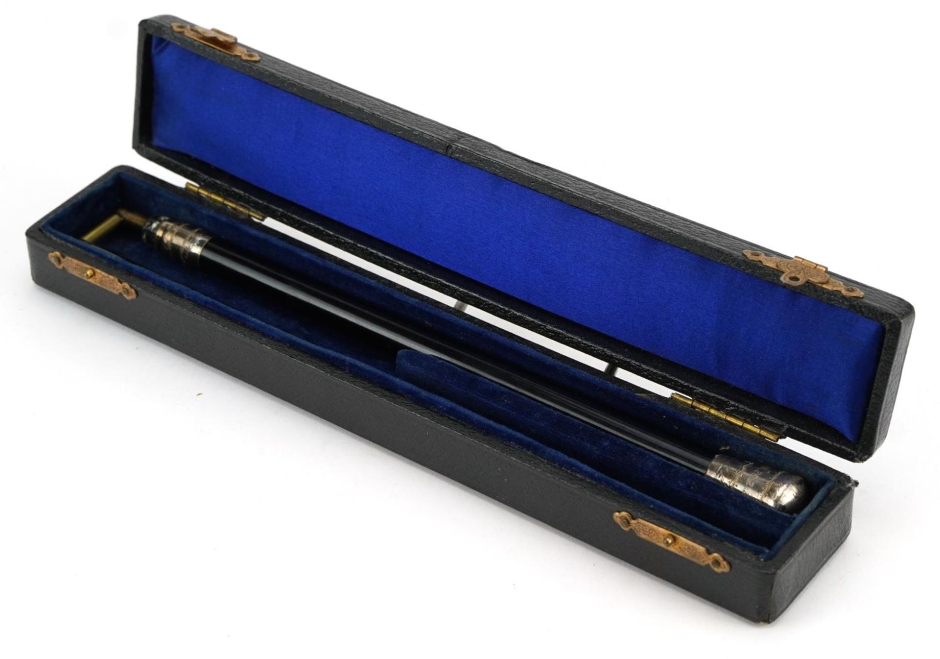 Early 20th century ebonised conductor's baton with engraved silver mounts housed in a velvet and - Bild 5 aus 5