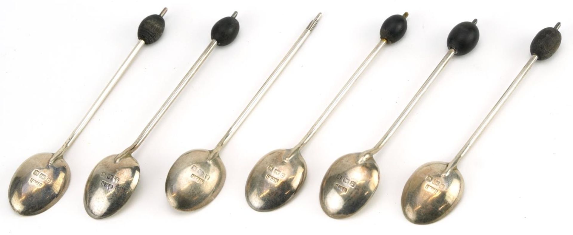 Set of six silver coffee bean spoons with fitted case, Birmingham 1946, 10.5cm in length, 43.3g - Bild 4 aus 5