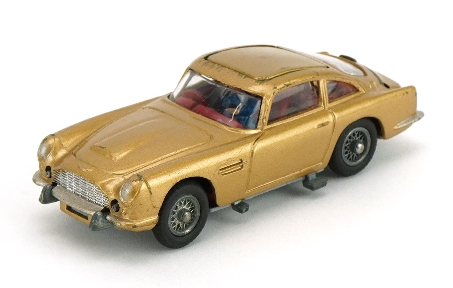 Vintage Corgi Toys diecast James Bond 007 Aston Martin DB5 261 with two figures, special - Image 3 of 6