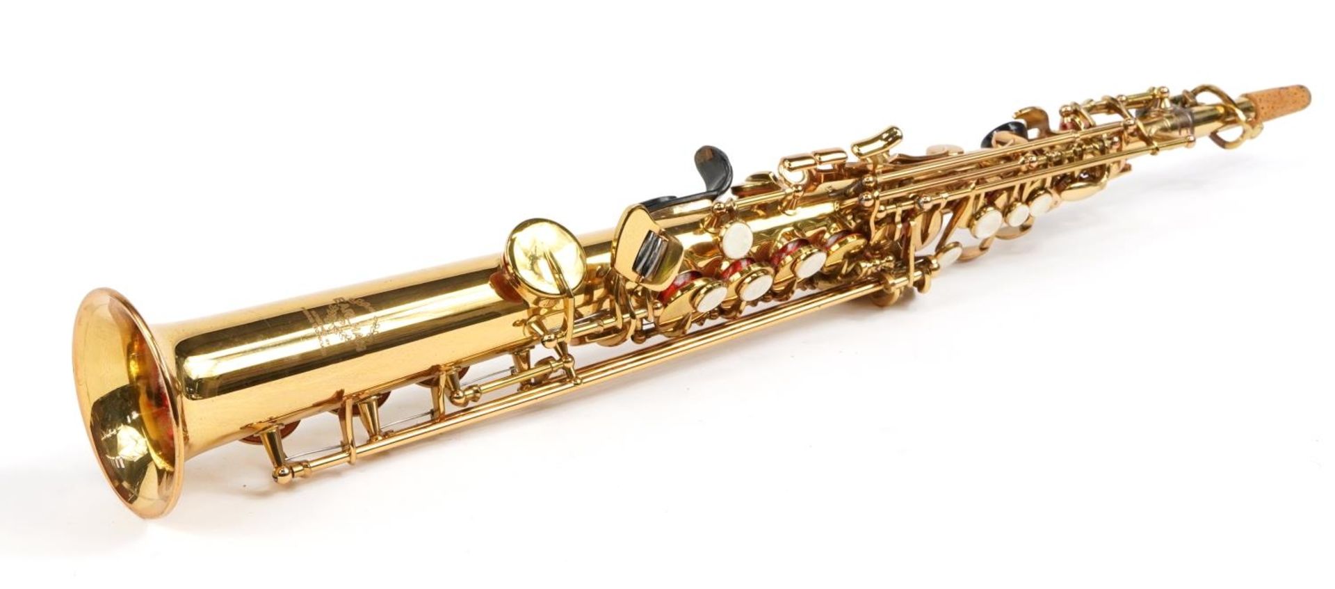 Earlham brass soprano saxophone with fitted case, the saxophone 64cm in length For further - Bild 2 aus 5