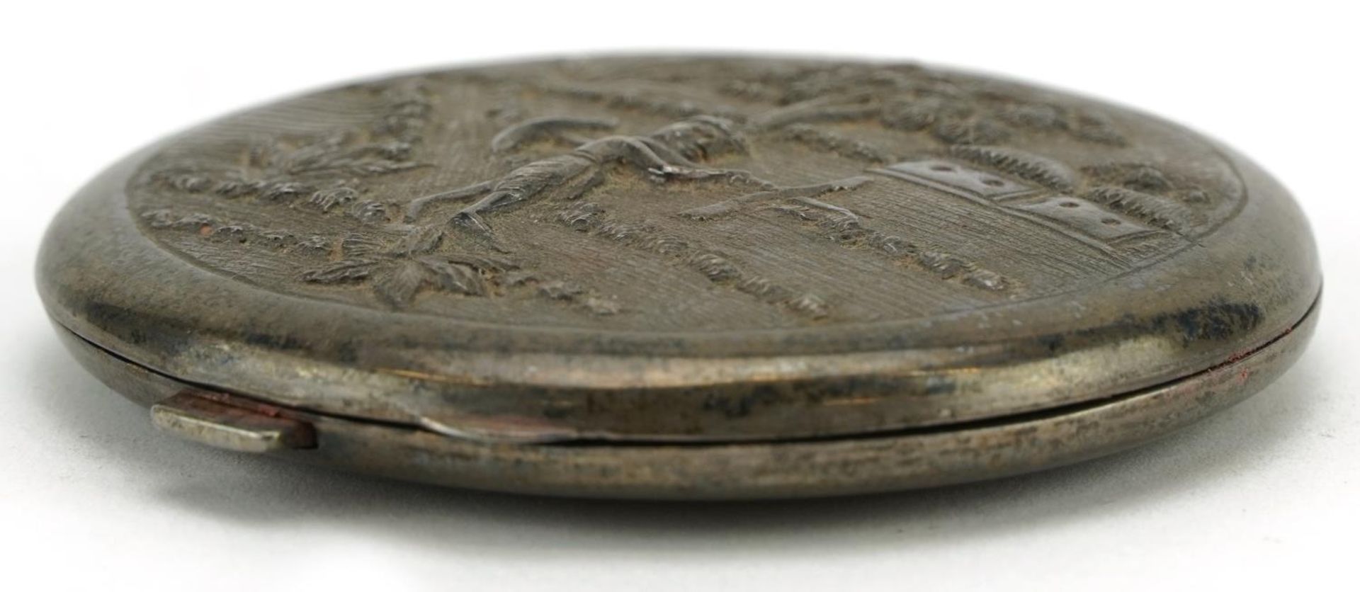 Anglo Indian sterling silver circular compact embossed with a farmer, 7.5cm in diameter, 93.6g For - Image 2 of 5