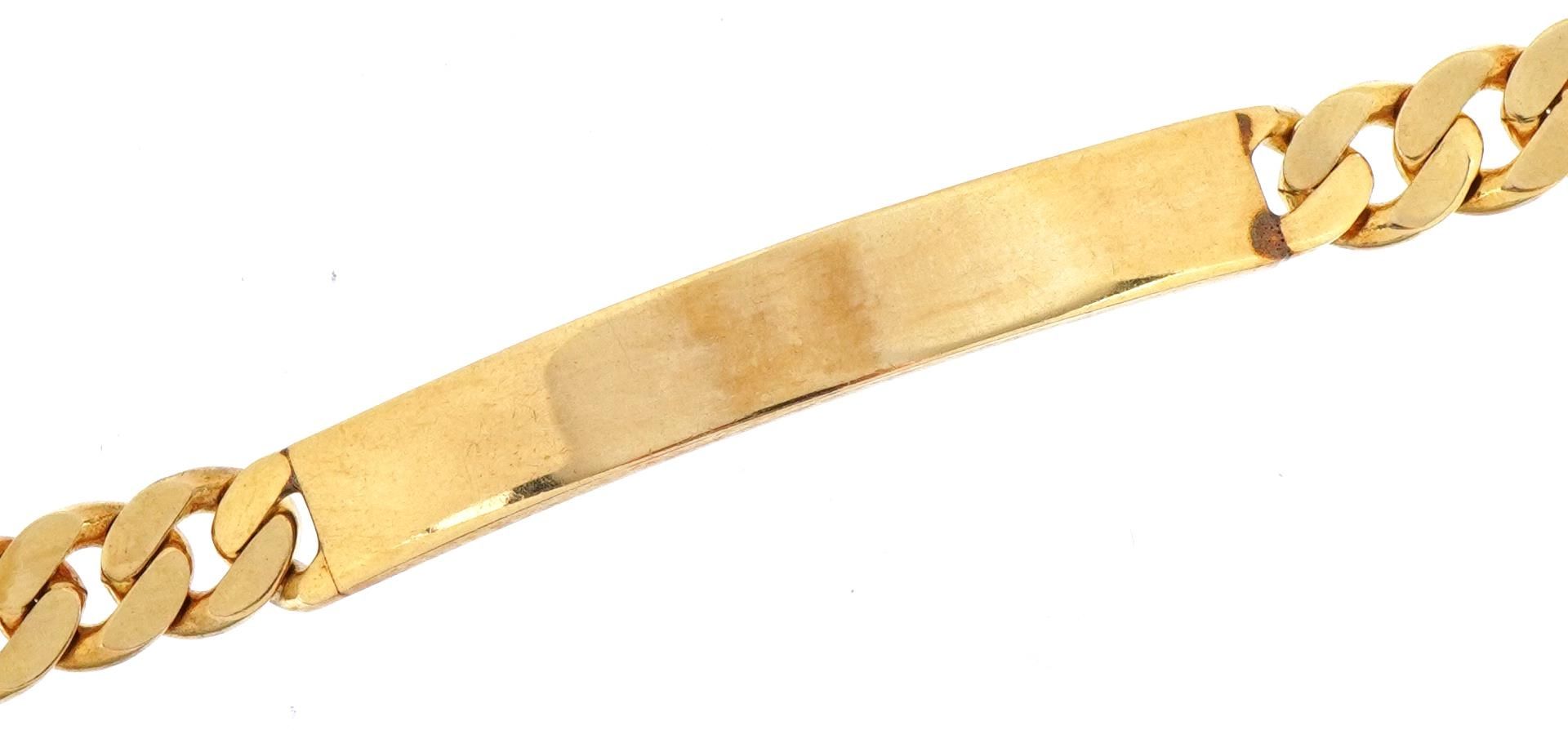 9ct gold curb link identity bracelet, 21cm in length, 19.0g : For further information on this lot