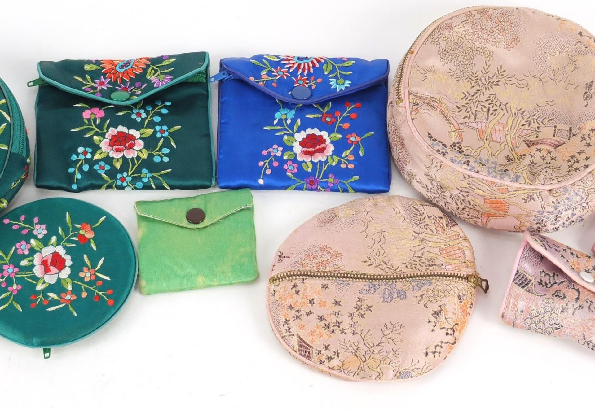 Nine Chinese jewellery cases including silk examples embroidered with flowers and butterflies : - Image 3 of 7