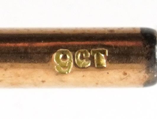 9ct gold T bar, 3.5cm wide, 1.6g : For further information on this lot please contact the - Image 3 of 3