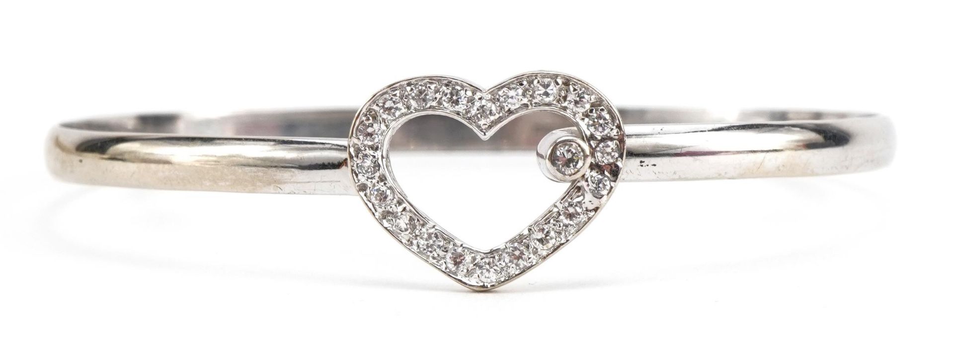 9ct white gold love heart bangle set with clear stones, 6.5cm wide, 10.0g : For further