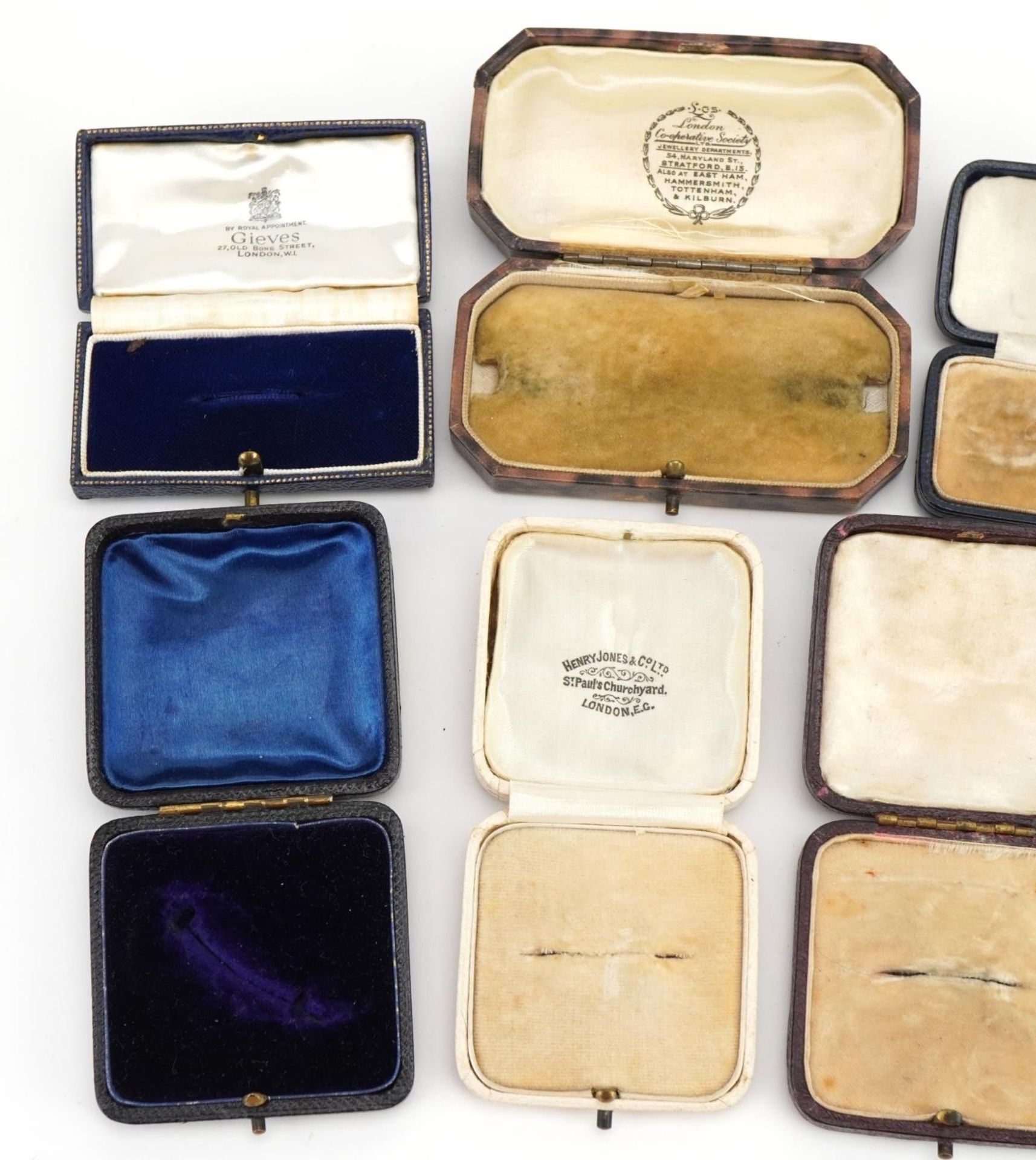 Eight antique and later jewellery boxes including Kendal & Dent London, Henry Jones & Co London, The - Bild 3 aus 5