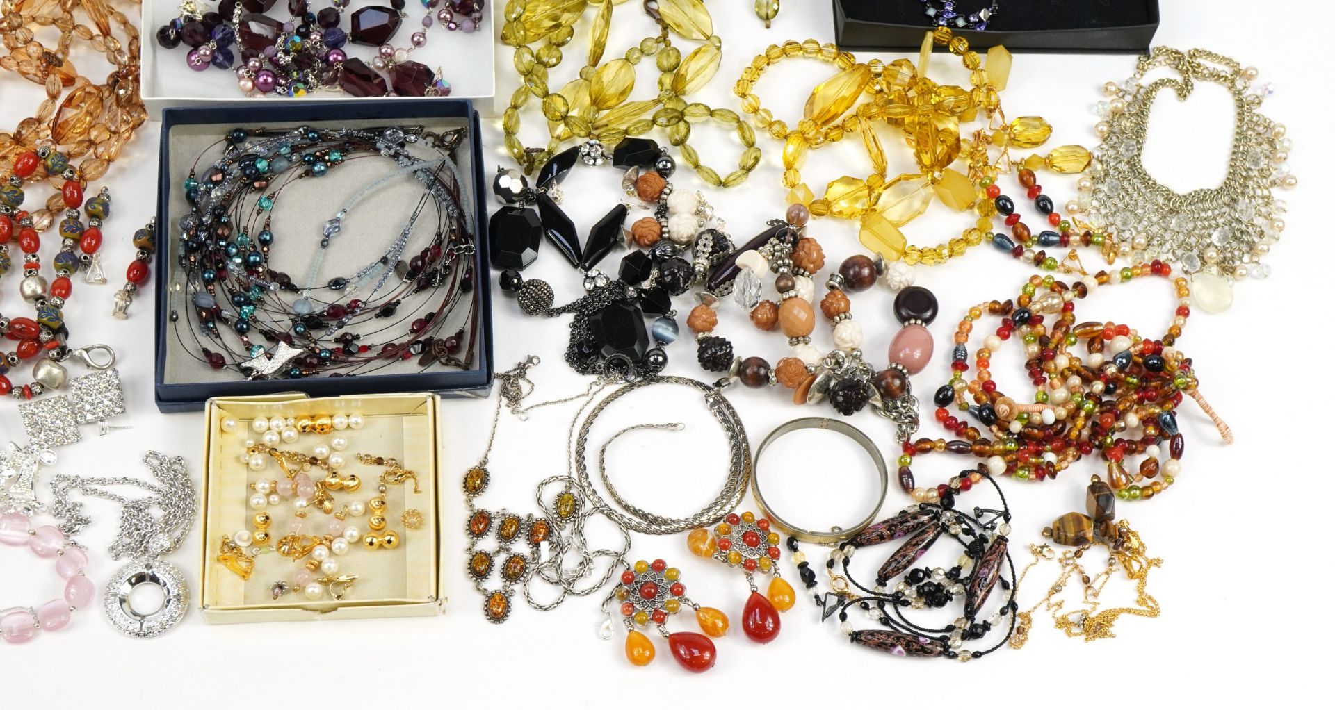 Large collection of vintage and later costume jewellery including silver and amber earrings, - Image 5 of 5