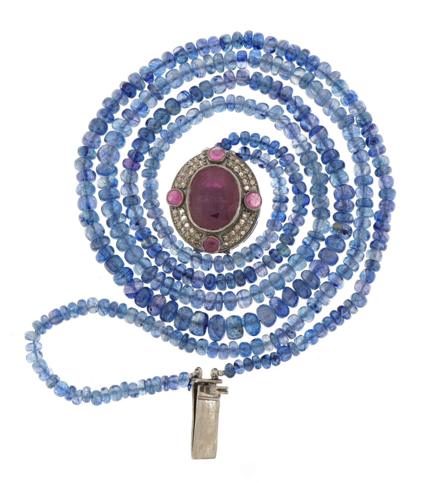 Blue sapphire two line bead necklace with a white metal clasp set with rubies and diamonds, 44cm - Bild 2 aus 4