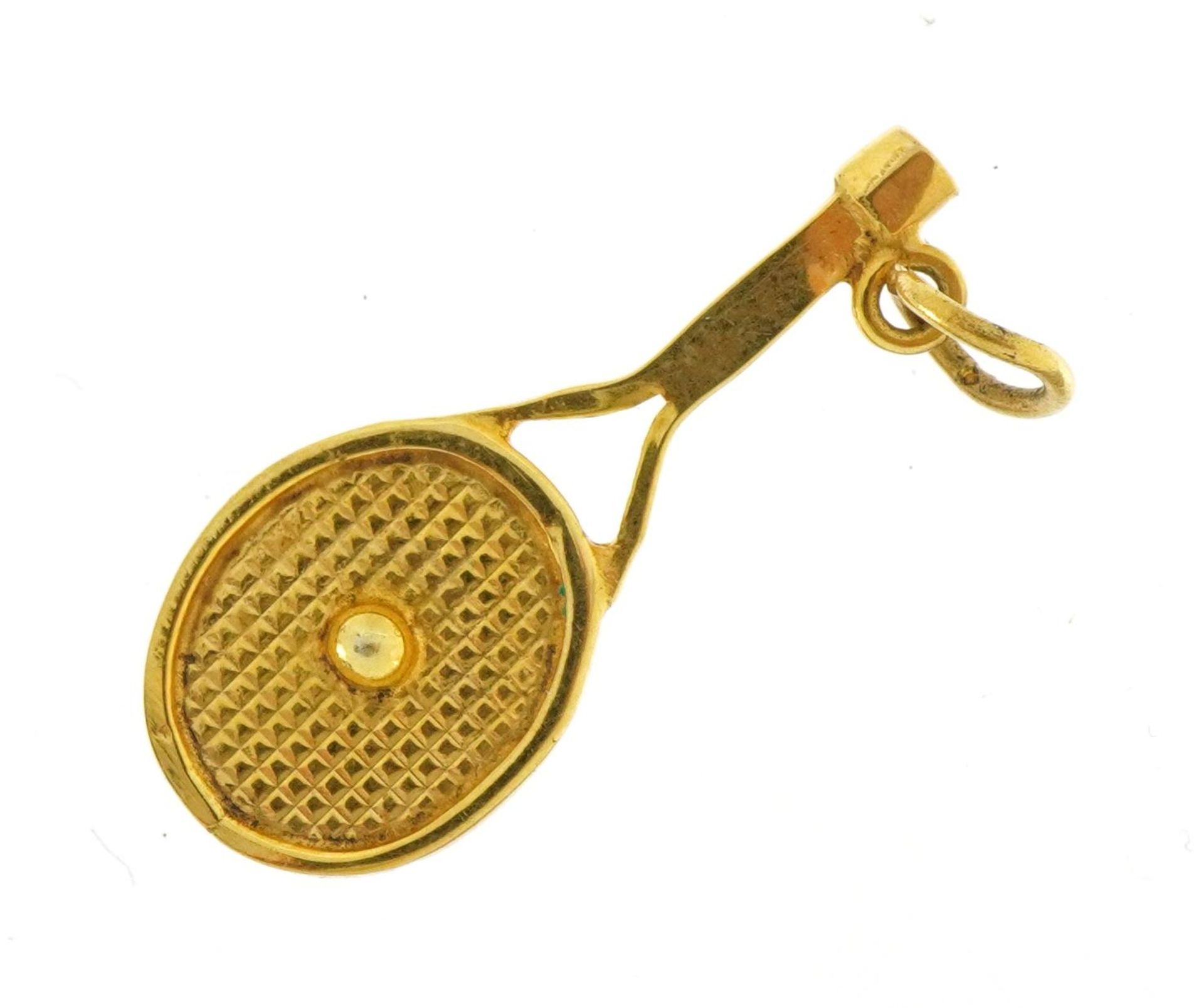 9ct gold tennis racquet and ball charm, 2.5cm high, 1.2g : For further information on this lot