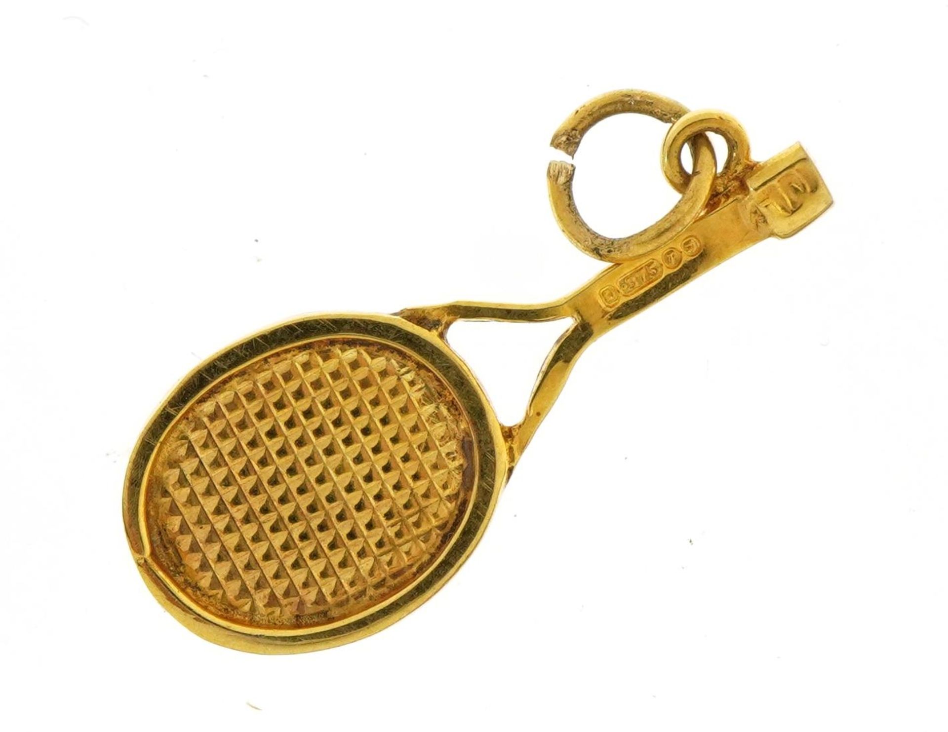 9ct gold tennis racquet and ball charm, 2.5cm high, 1.2g : For further information on this lot - Image 2 of 3